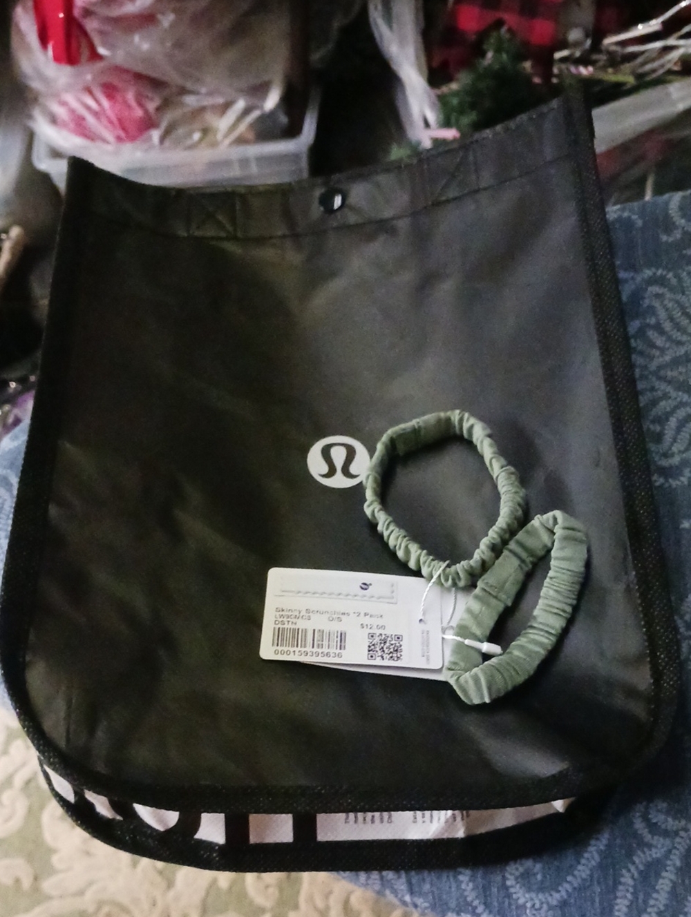 Lululemon Black Bag with Sage Scrunchies